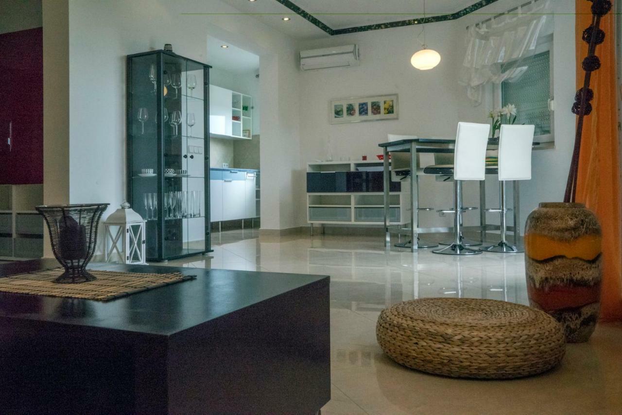 Apartment Annabela Banjol Exterior foto