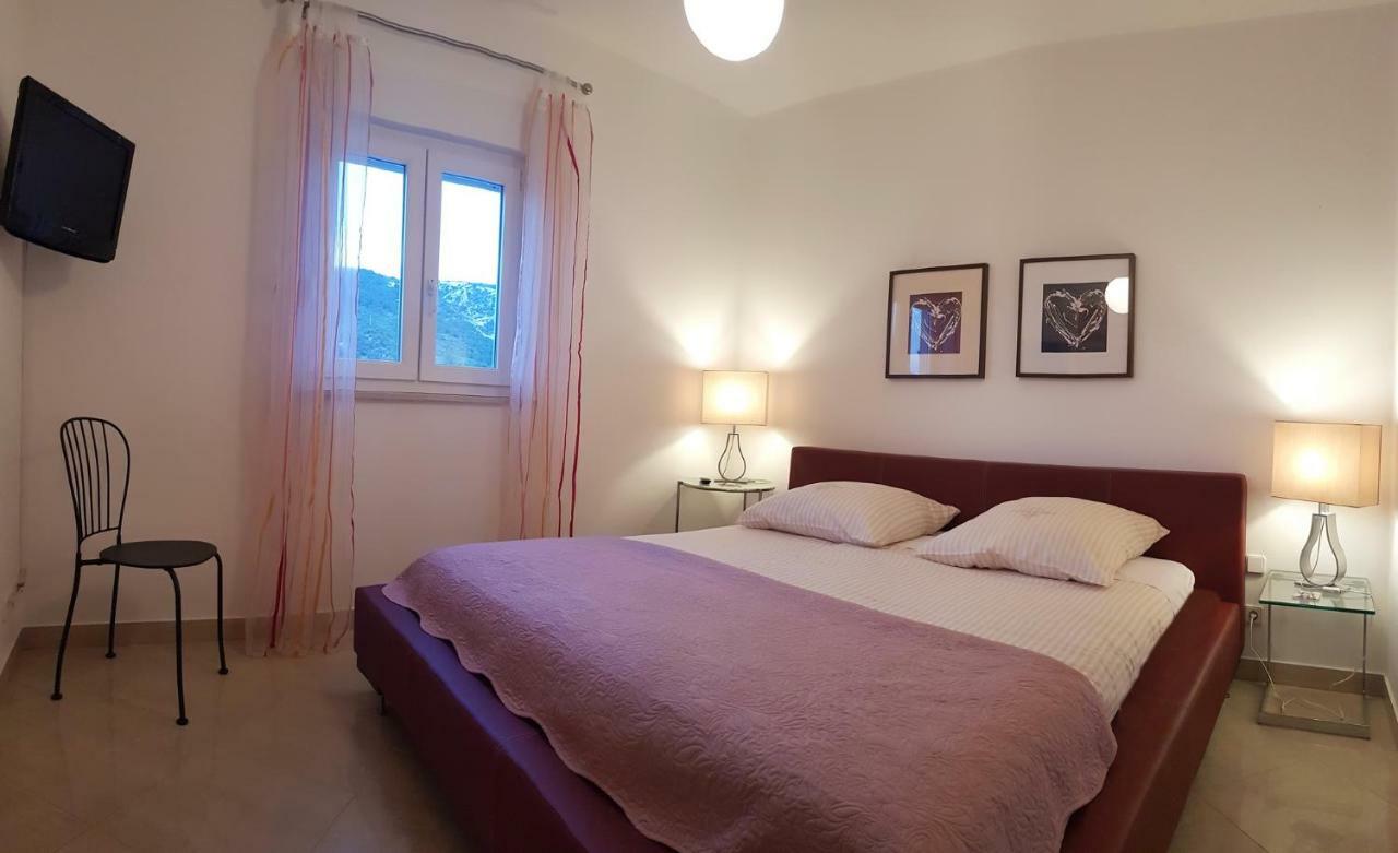 Apartment Annabela Banjol Exterior foto